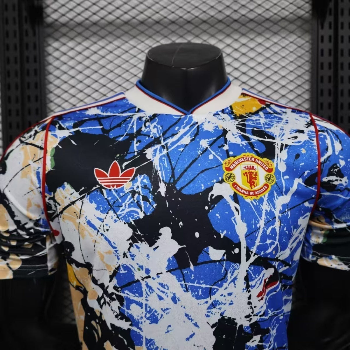 Maillot Manchester United concept 2026-27