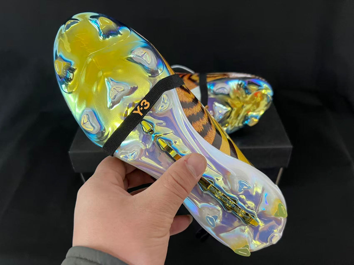 26 Predator Elite Tongue FG