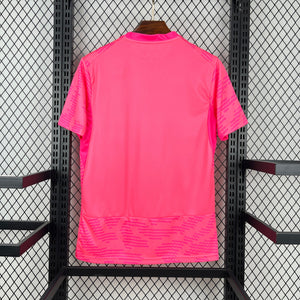 Visuel 2 — Maillot Portugal concept 2026