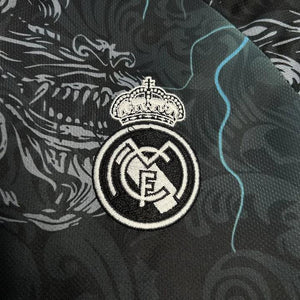 Visuel 3 — Maillot Real Madrid foot concept 2024 2025