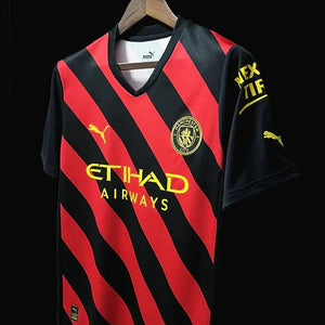 Visuel 2 — Maillot Manchester City 2022/23