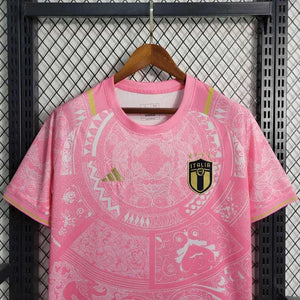 Visuel 3 — Maillot Italie 2024 Édition Spéciale Rose