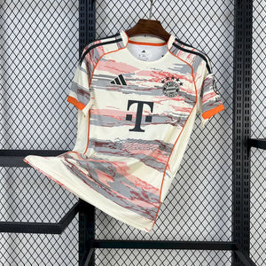 Visuel 1 — Maillot Bayern Munich extérieur 2025-26