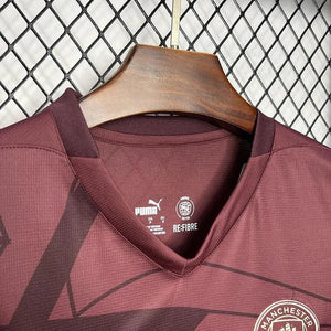 Visuel 5 — Maillot Manchester city 2024/25