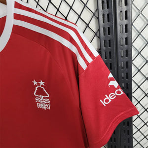 Visuel 4 — Maillot Nottingham Forest 2023-24