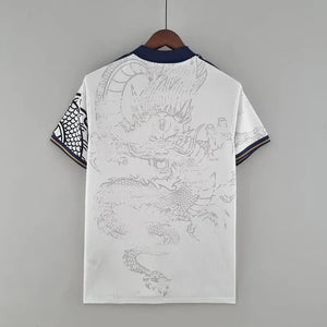 Visuel 2 — Maillot Real Madrid saison 2023-2024 édition spéciale dragon blanc