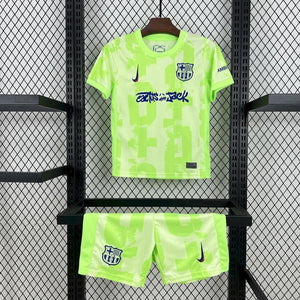 Visuel 1 — Kit Enfant FC Barcelone concept 2024-25