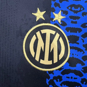 Visuel 3 — Maillot Inter Milan  Edition Spéciale 2024/25