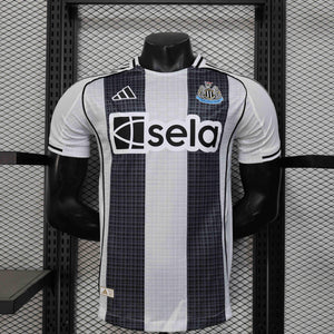 Visuel 1 — Maillot Newcastle 2025-26