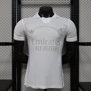 Visuel 1 — Maillot Real Madrid concept 2026-27