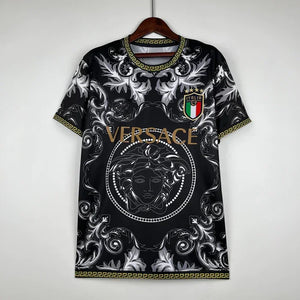 Visuel 1 — Maillot Italie saison 2023-2024 collab Versace noir