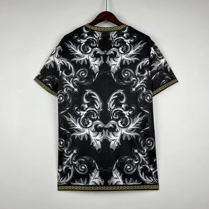 Visuel 2 — Maillot Italie saison 2023-2024 collab Versace noir