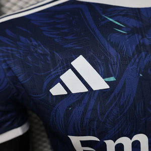 Visuel 2 — Maillot Real Madrid concept 2025-26