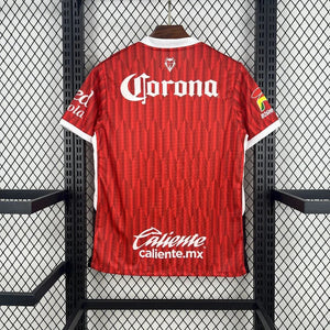 Visuel 2 — Maillot Toluca 2025-26