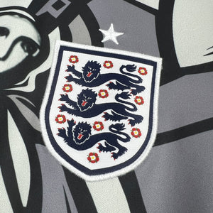 Visuel 3 — Maillot Angleterre Concept 2026
