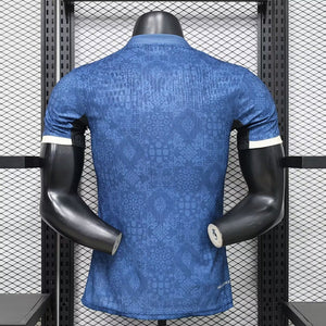 Visuel 2 — Maillot Portugal concept 2026