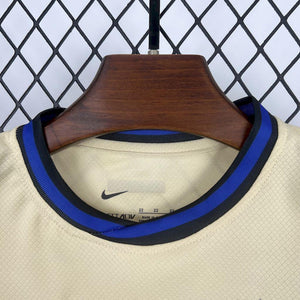 Visuel 2 — Kit enfant FC Barcelone extérieur 2025-26