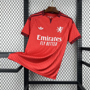 Visuel 1 — Maillot Lyon Exterieur 2026/27