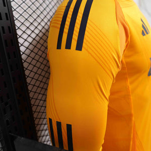 Visuel 3 — Maillot 24-25 Real Madrid Manche Longue