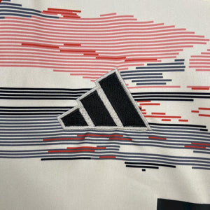 Visuel 4 — Maillot Bayern Munich extérieur 2025-26