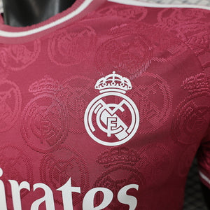 Visuel 3 — Maillot Real Madrid Concept 2026-27