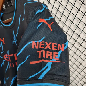 Visuel 8 — Maillot Manchester City saison 2023-2024 édition spéciale