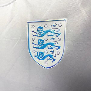 Visuel 9 — MAILLOT ANGLETERRE 2022/23 CONCEPT
