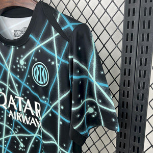 Visuel 4 — Maillot inter Milan concept 2025-26