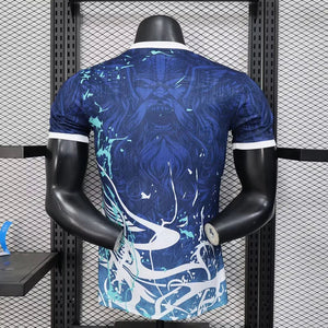 Visuel 3 — Maillot Real Madrid concept 2025-26