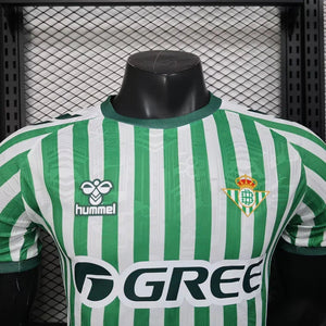 Visuel 3 — Maillot Bétis concept 2025-26