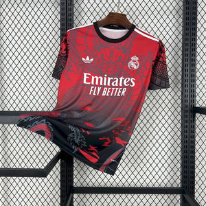 Visuel 1 — Maillot Real Madrid foot concept rose 2024 2025