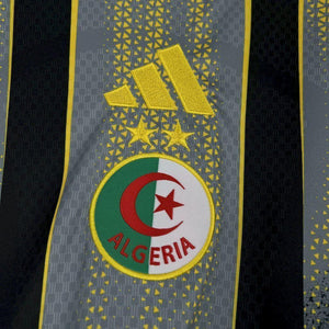 Visuel 2 — Maillot Algérie concept 2026