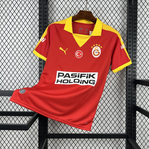Visuel 1 — Maillot Galatasaray Concept 2026-27
