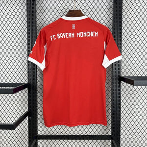 Visuel 6 — Maillot Bayern Munich 2025-26