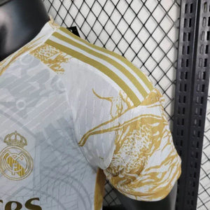 Visuel 4 — Maillot Real Madrid saison 2023-2024 édition limitée doré