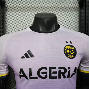 Visuel 4 — Maillot Algérie 2025-26