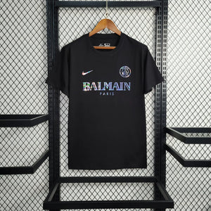 Visuel 1 — Maillot Paris Saint-Germain saison 2023-2024 édition concept