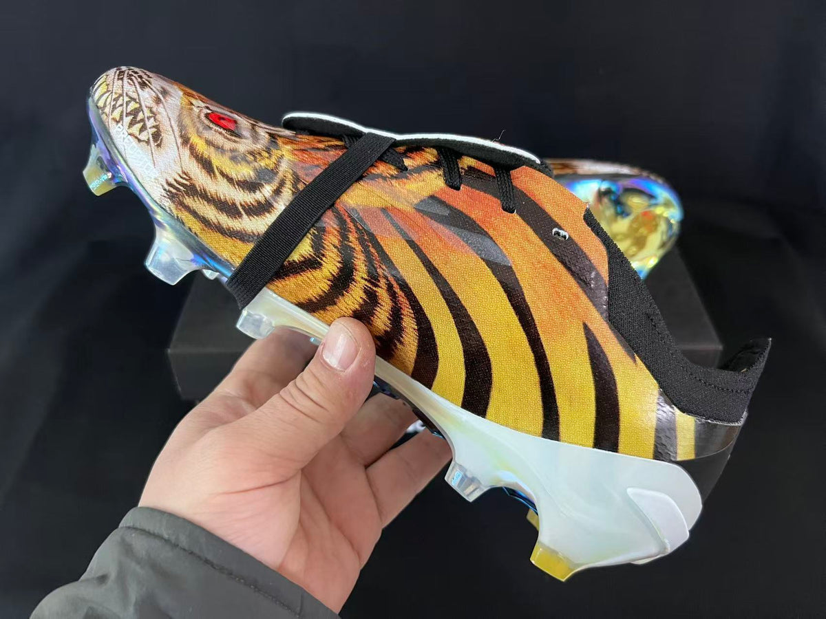 26 Predator Elite Tongue FG
