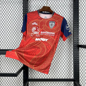 Visuel 1 — Maillot Cagliari 2025-26