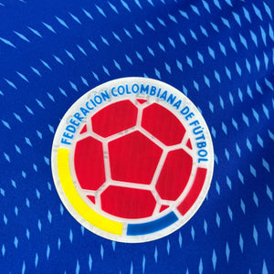 Visuel 3 — Maillot Colombie concept 2026