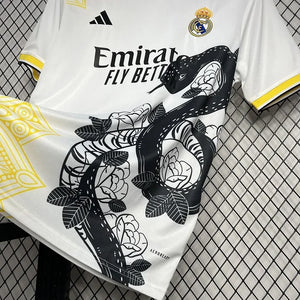Visuel 2 — Maillot Real Madrid foot concept 2024 2025