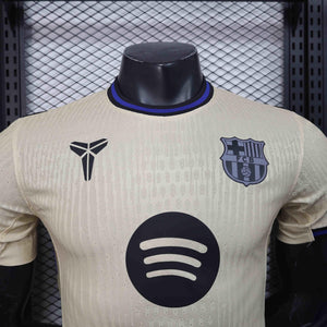 Visuel 4 — Maillot FC Barcelone extérieur 2025-26