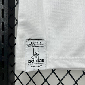 Visuel 4 — Maillot Allemagne 2025