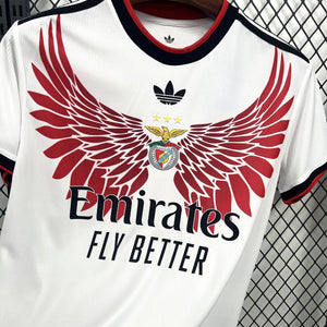 Visuel 3 — Maillot Benfica concept 2026-27