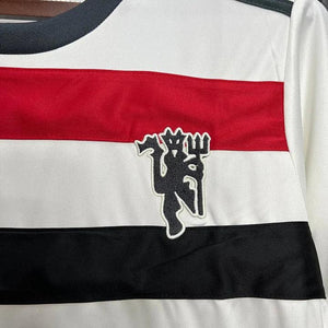 Visuel 5 — Maillot Manchester United 2024 2025 foot third