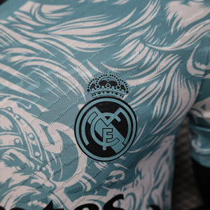 Visuel 3 — Maillot Réal Madrid concept 2025-2026