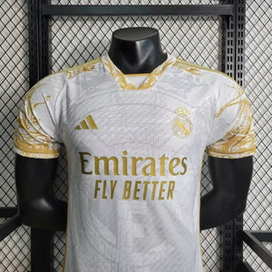 Visuel 2 — Maillot Real Madrid saison 2023-2024 édition limitée doré