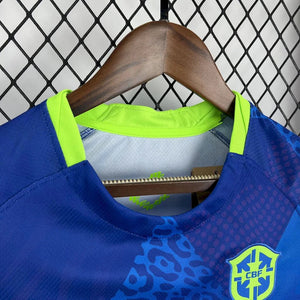 Visuel 2 — Maillot Bresil Feminin Exterieur 2025