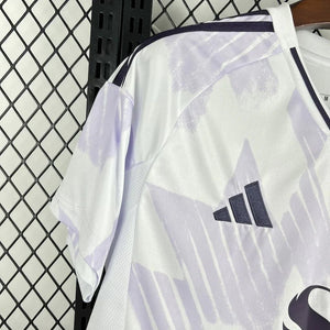 Visuel 5 — Maillot Manchester United 2025/2026