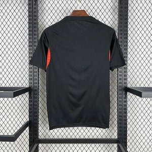 Visuel 2 — Maillot Benfica entrainement 2025-26